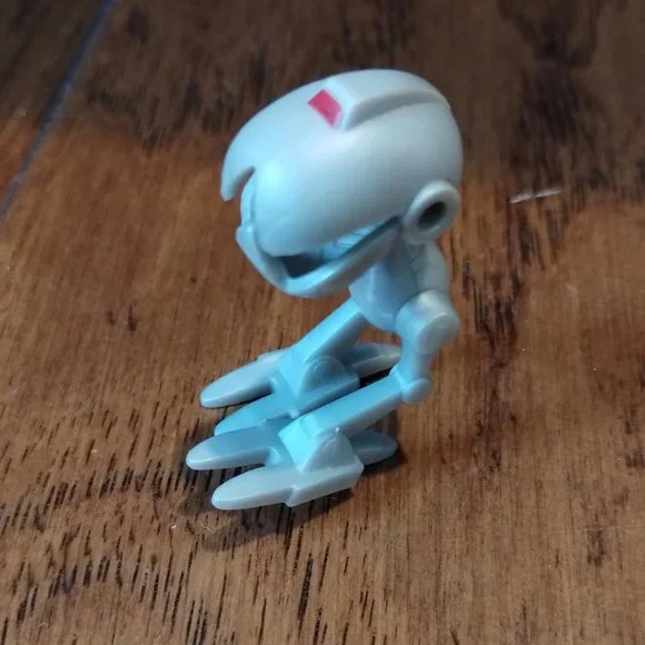 TMNT Fugitoid w/ 5 Mousers Action Figures - Picture 8 of 9